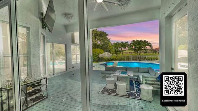 11910 Osprey Point Circle, Wellington, FL 33449