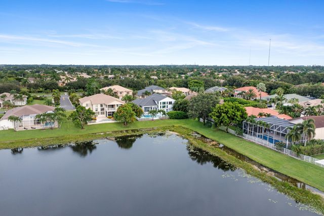 11910 Osprey Point Circle, Wellington, FL 33449