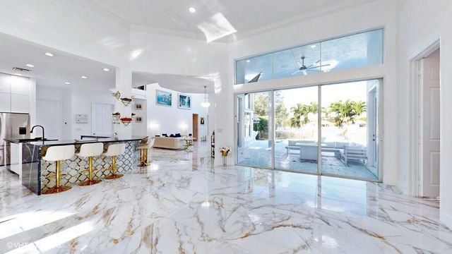 11910 Osprey Point Circle, Wellington, FL 33449