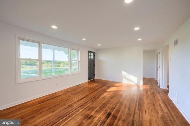4541 MILLERS SCHOOL RD, Felton, PA 17322