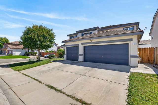 7701 Tamarindo Bay Dr, Sacramento, CA 95828