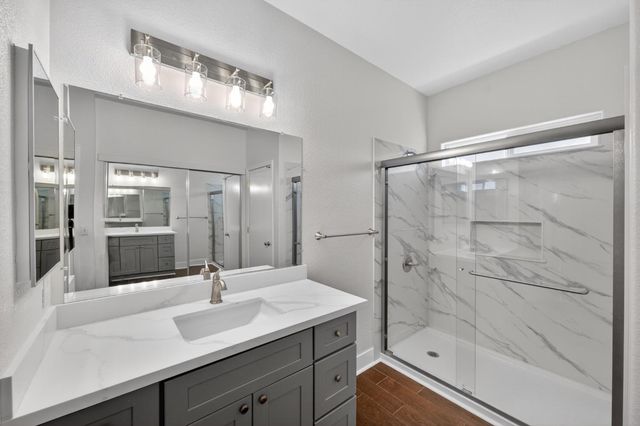 7701 Tamarindo Bay Dr, Sacramento, CA 95828