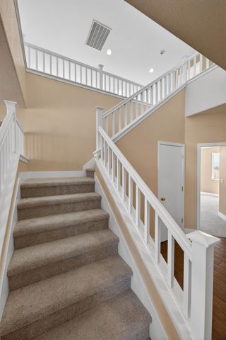 7701 Tamarindo Bay Dr, Sacramento, CA 95828