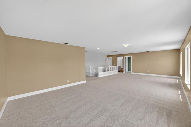 7701 Tamarindo Bay Dr, Sacramento, CA 95828