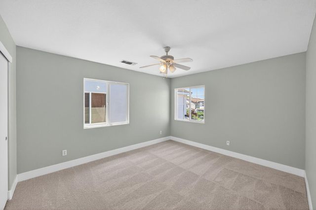 7701 Tamarindo Bay Dr, Sacramento, CA 95828