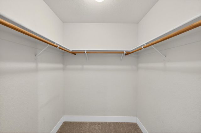7701 Tamarindo Bay Dr, Sacramento, CA 95828