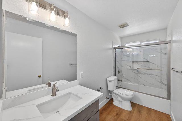 7701 Tamarindo Bay Dr, Sacramento, CA 95828