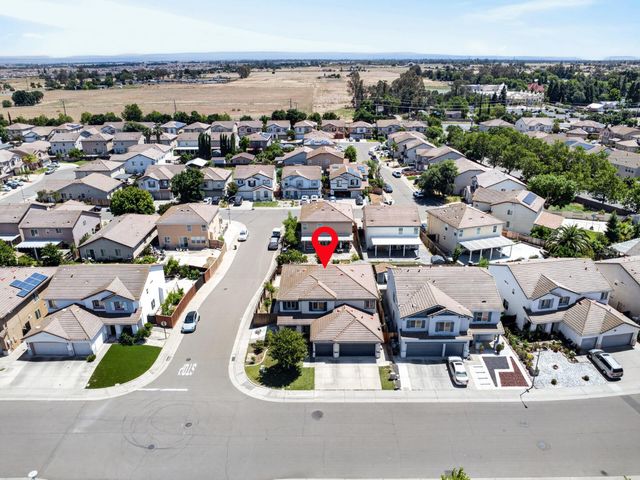 7701 Tamarindo Bay Dr, Sacramento, CA 95828
