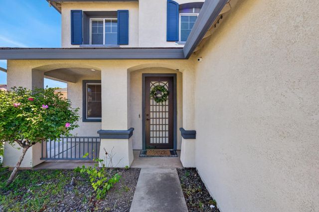 7701 Tamarindo Bay Dr, Sacramento, CA 95828
