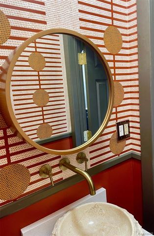 3831 Cortland Street, Detroit, MI 48206