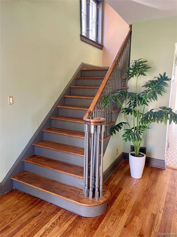 3831 Cortland Street, Detroit, MI 48206