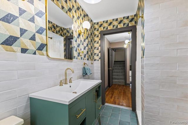 3831 Cortland Street, Detroit, MI 48206