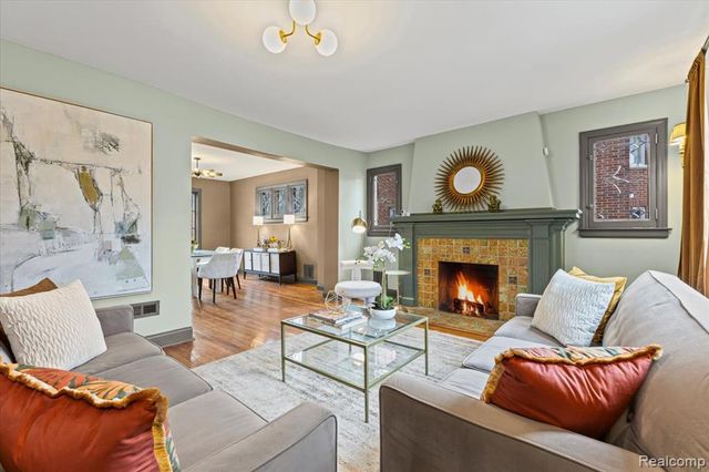 3831 Cortland Street, Detroit, MI 48206