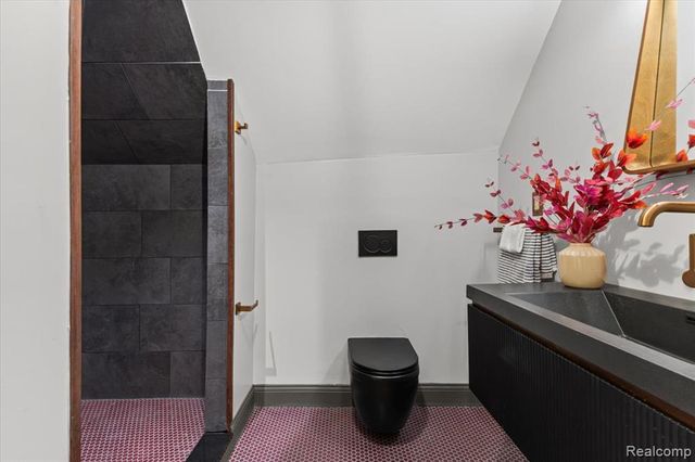 3831 Cortland Street, Detroit, MI 48206