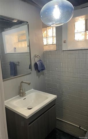 3831 Cortland Street, Detroit, MI 48206