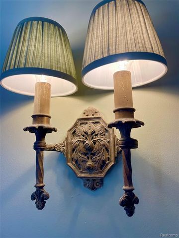 3831 Cortland Street, Detroit, MI 48206