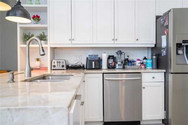 9002 PINNACLE CIRCLE, Windermere, FL 34786