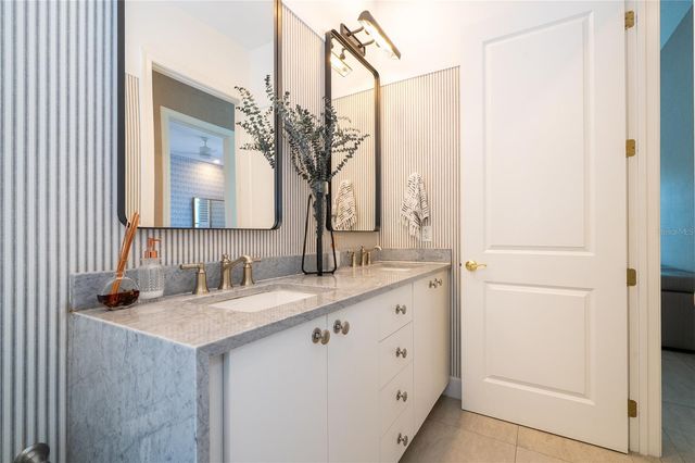 9002 PINNACLE CIRCLE, Windermere, FL 34786