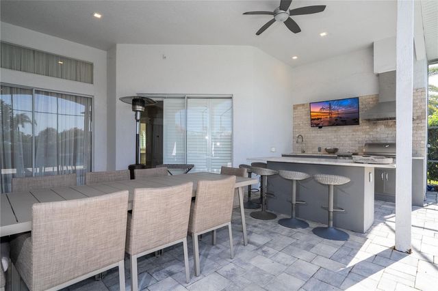 9002 PINNACLE CIRCLE, Windermere, FL 34786