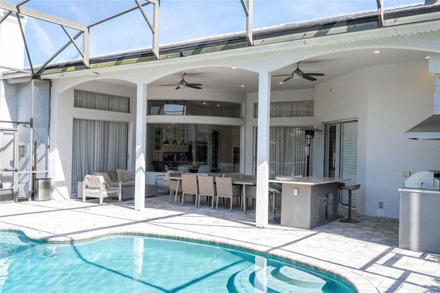 9002 PINNACLE CIRCLE, Windermere, FL 34786