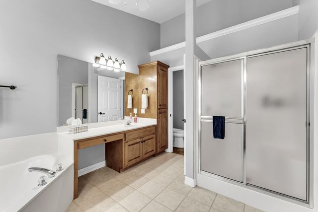 377 E Degraffenreid Street, Springfield, MO 65810