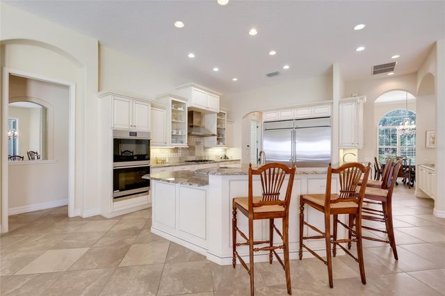 5904 RIVERVIEW BOULEVARD, Bradenton, FL 34209