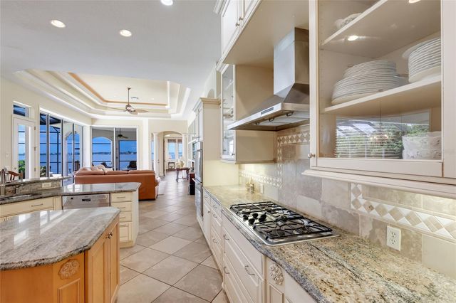 5904 RIVERVIEW BOULEVARD, Bradenton, FL 34209