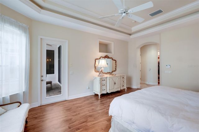 5904 RIVERVIEW BOULEVARD, Bradenton, FL 34209