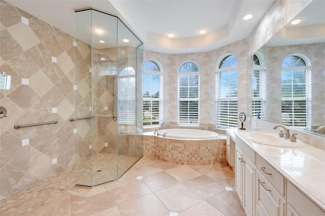 5904 RIVERVIEW BOULEVARD, Bradenton, FL 34209