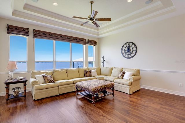 5904 RIVERVIEW BOULEVARD, Bradenton, FL 34209