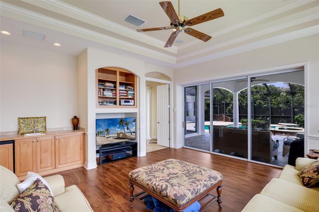 5904 RIVERVIEW BOULEVARD, Bradenton, FL 34209