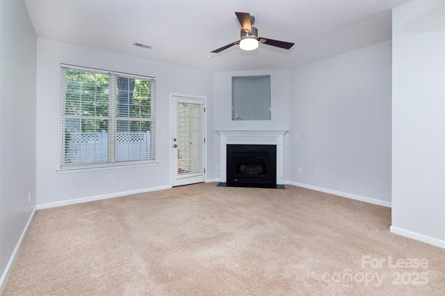 8348 Chaceview Court, Charlotte, NC 28269