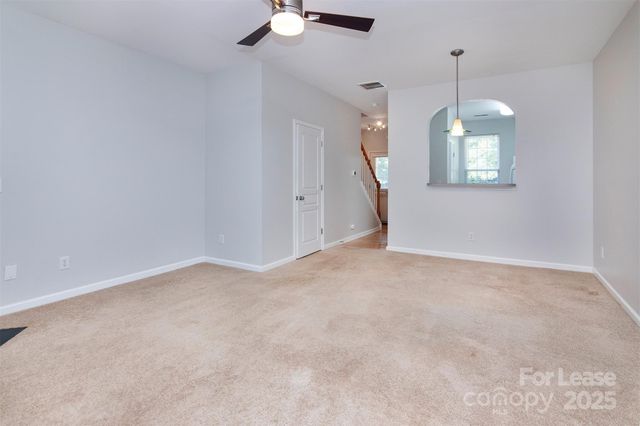 8348 Chaceview Court, Charlotte, NC 28269