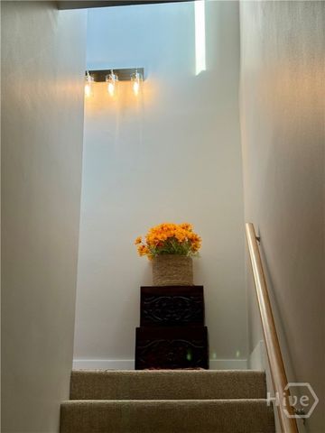 20 W Duffy Street D, Savannah, GA 31401