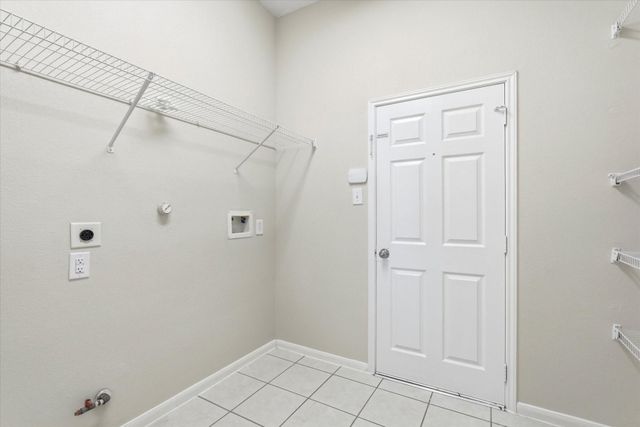 10807 Mockernut Street, Baytown, TX 77523