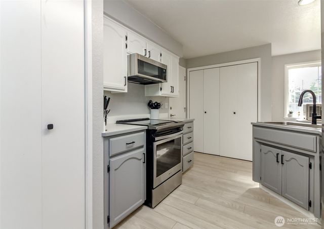 15428 Westshore Drive SE, Yelm, WA 98597