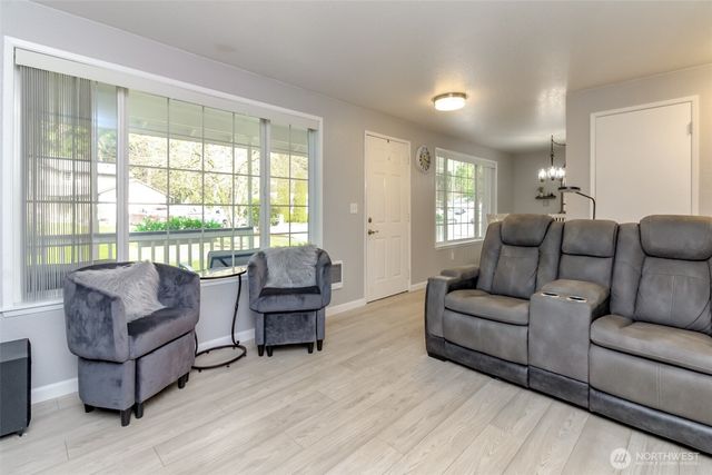 15428 Westshore Drive SE, Yelm, WA 98597