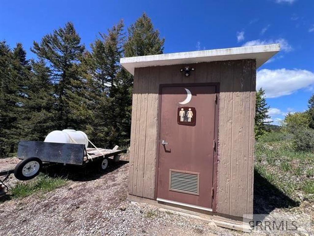 Image 24 of property listing at 53 Squaw Creek Road, Lava Hot Springs, ID 83276