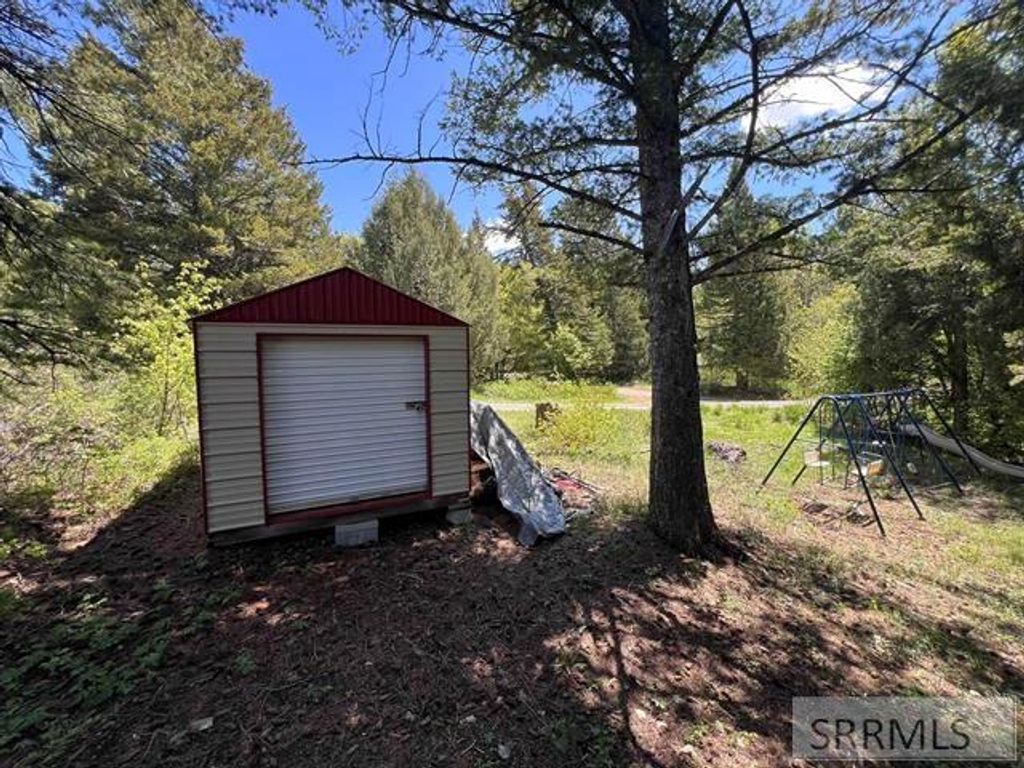 Image 33 of property listing at 53 Squaw Creek Road, Lava Hot Springs, ID 83276
