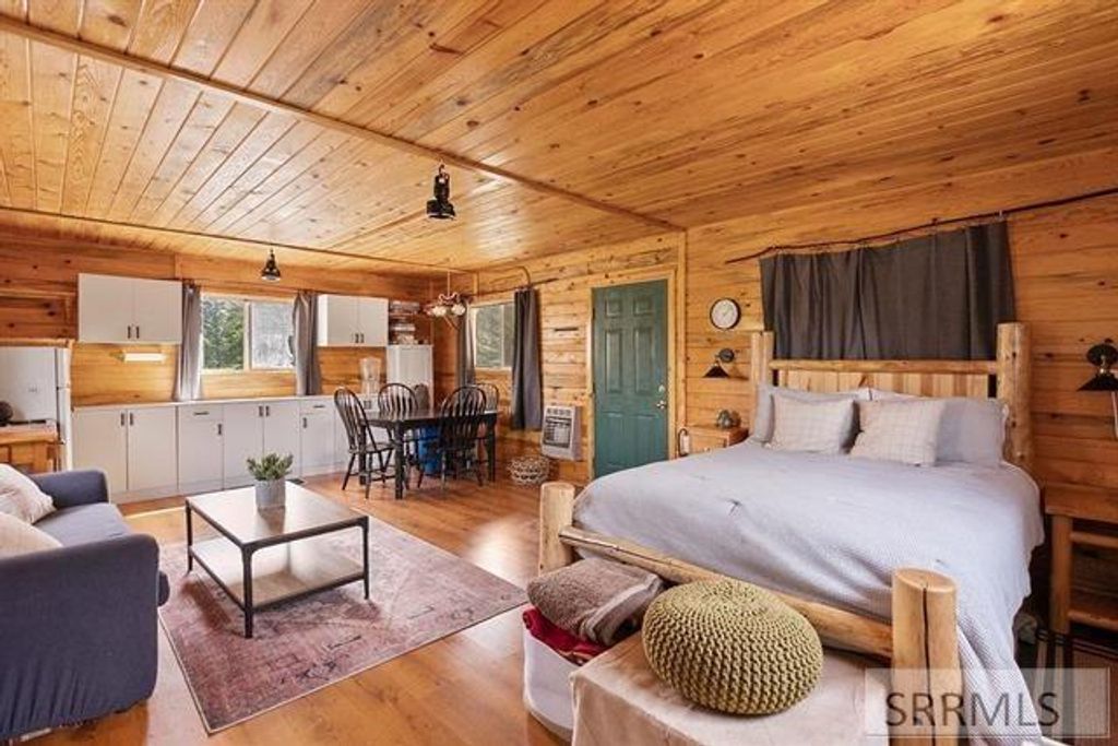 Image 8 of property listing at 53 Squaw Creek Road, Lava Hot Springs, ID 83276