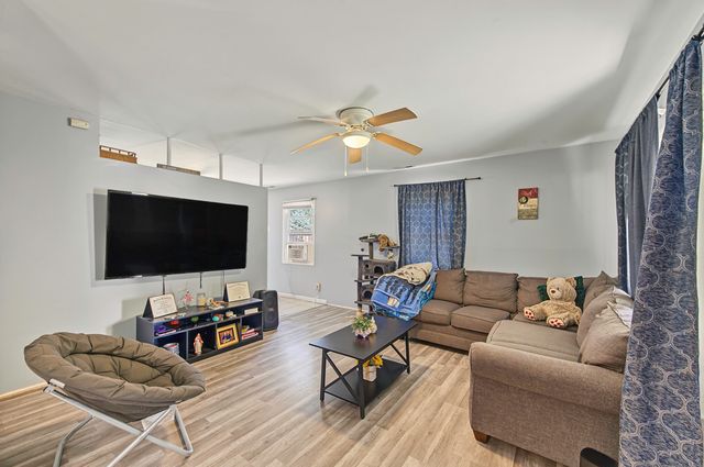 6368 Maryland Avenue, Hammond, IN 46323