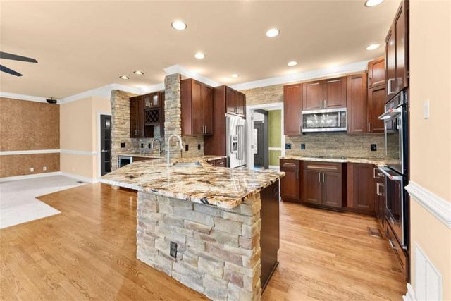 4863 Rosemoore Court, Suwanee, GA 30024