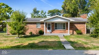920 N 3rd Street, Austin, IN 47102