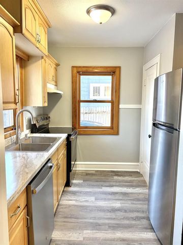 1908 N ALVIN STREET, Appleton, WI 54911