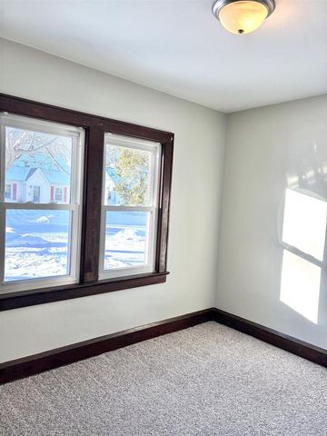 1908 N ALVIN STREET, Appleton, WI 54911