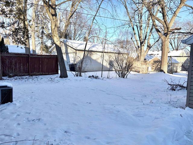 1908 N ALVIN STREET, Appleton, WI 54911