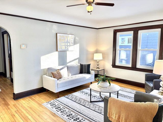 1908 N ALVIN STREET, Appleton, WI 54911