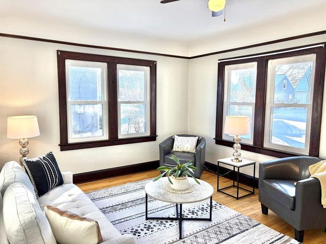 1908 N ALVIN STREET, Appleton, WI 54911