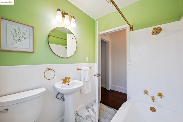 3316 Coolidge Ave, Oakland, CA 94602