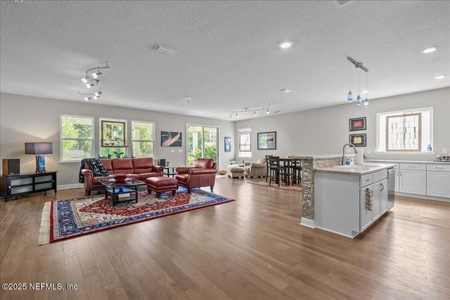 12253 ORANGE GROVE Drive, Jacksonville, FL 32223